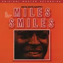 Miles Davis - Miles Smiles, Skivor