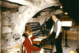 charlin4s.jpg - 11824 Bytes